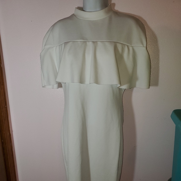 Misguided All White Dress NWOT - Picture 3 of 7